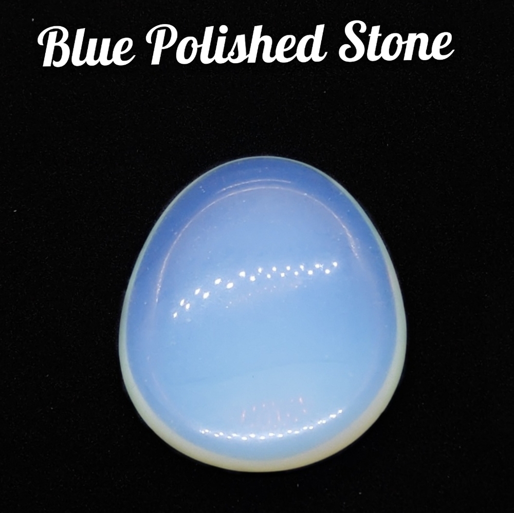 Light Blue Polished Transparent Oval Stone